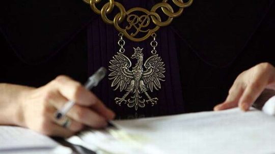 Kraśnik: Sprawą odwołanego dyrektora zajmie się sąd