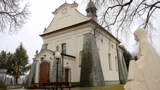 Kraśnik: Wielki remont małego kościółka [zdjęcia]