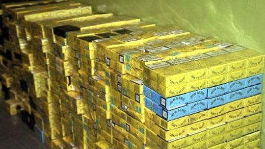 Krasnobród: Ponad 10 tys. paczek nielegalnych papierosów