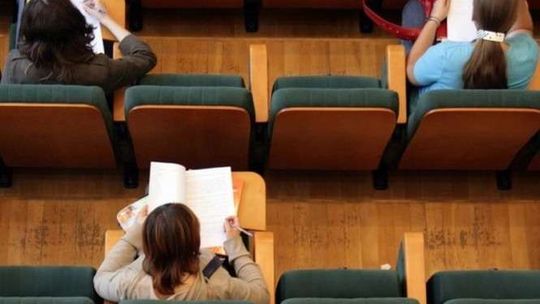 "Kreacjoniści kontra ewolucjoniści'. Kolejny spór o debatę na UMCS