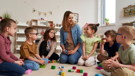 Kreatywna praca pełna wyzwań. Czy odnajdziesz się w przedszkolu?