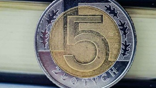 Kredyt czy chwilówka? Poznaj zalety i wady!