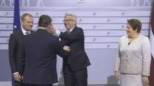 Krystyna Pawłowicz pisze do szefa Komisji Europejskiej. O chorobie alkoholowej