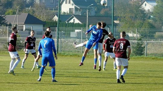 Kryształ Werbkowice – Stal Kraśnik 2:4. Grad bramek, kartek i kontrowersji w meczu na szczycie
