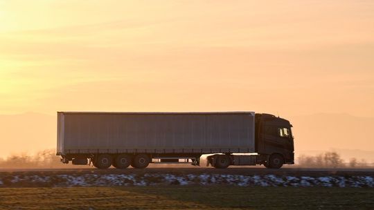 Kryzys w branży transportowej – jaka jest skala zwolnień?