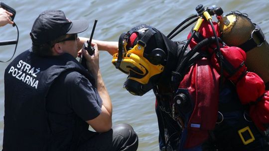 Krzczeń: Strażacy wyłowili ciało wędkarza