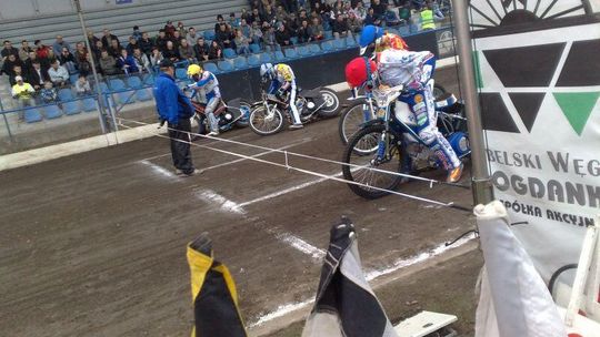 Krzysztof Kasprzak wygrał eliminacje Złotego Kasku w Lublinie. Awans Stachyry i Jeleniewskiego