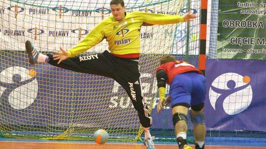 KS Azoty Puławy - Vive Tauron Kielce 24:35. Czwarta porażka