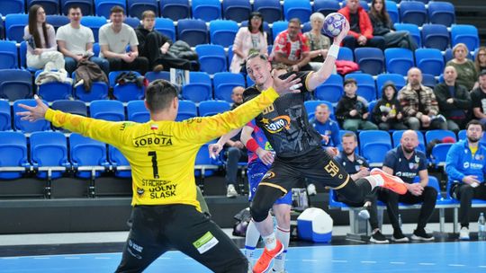 KS Lotto Puławy od porażki w Opolu rozpoczął walkę o utrzymanie w lidze zawodowej