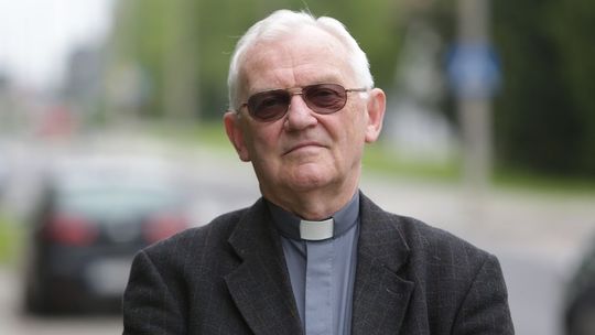 Ks. Szostek honorowym obywatelem Lublina? Nie teraz