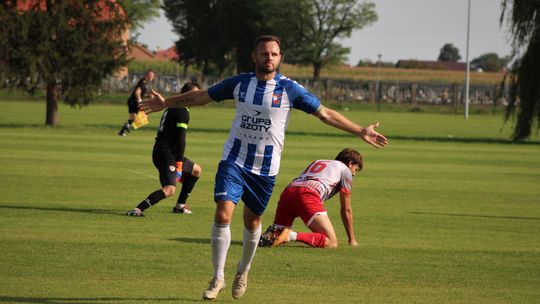 KS Wiązownica – Wisła Puławy 1:4. Lider powiększa przewagę KS Wiązownica – Wisła Puławy 1:4. Lider powiększa przewagę