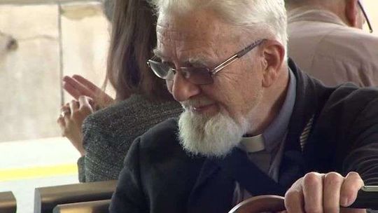 Ksiądz Adam Boniecki znów z zakazem wypowiedzi w mediach