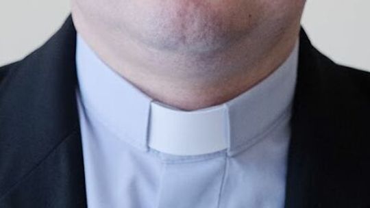 Ksiądz aresztowany za załatwianie fałszywych certyfikatów covidowych