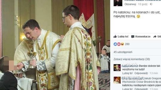 Ksiądz na Facebooku: "Na kolanach i do ust"