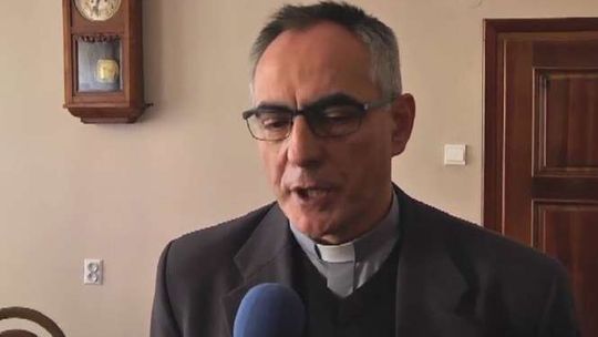 Ksiądz uwięził i gwałcił nastolatkę? Kuria: ubolewamy