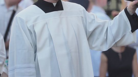 Ksiądz Walerian S. z Lublina straci order? Kancelaria Prezydenta czeka na opinię