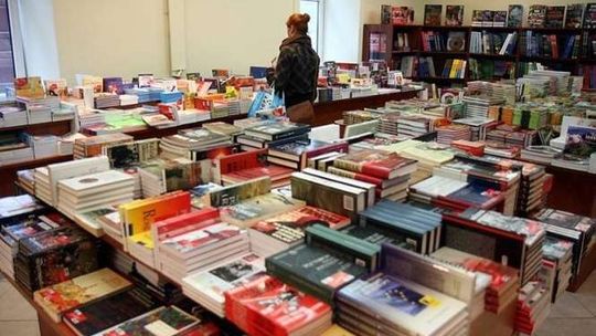 Książki kupili, a nie powinni. Szkoła: to nieporozumienie