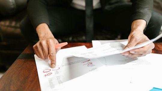 Księgowość w Lublinie to za mało. Jak zmiany w przepisach wpływają na lokalny biznes?