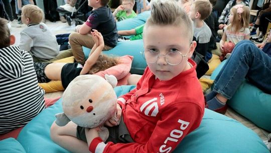 Księżyc i komety pod okiem astronauty. Kosmiczny Dzień Dziecka 