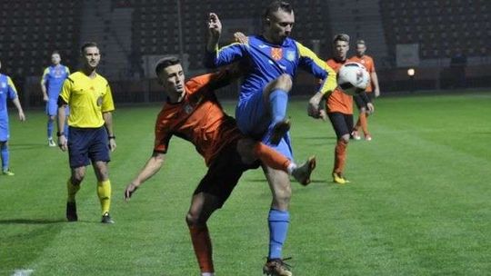 KSZO – Stal Kraśnik 0:2. Dwa szybkie ciosy