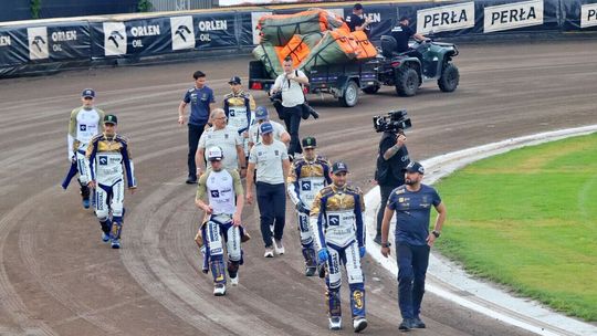 Kto Indywidualnym Mistrzem Polski? Zmarzlik i Kubera muszą gonić