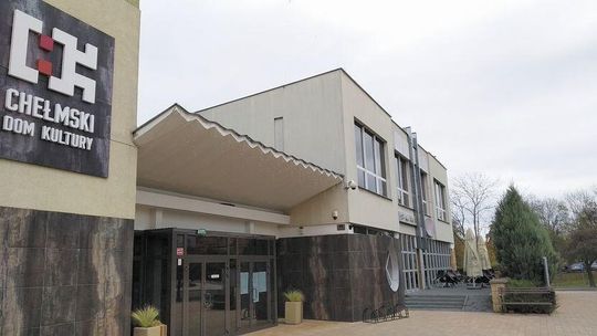 Kto korzystał z darmowej reklamy w kinie? Dyrektor Chełmskiego Domu Kultury tłumaczyła się z nieprawidłowości