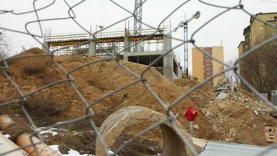 Kto skończy budowę największego centrum naukowego w regionie?