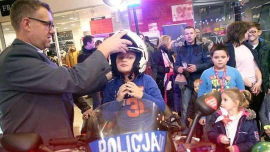 Kto zagra z WOŚP? Wojsko odmówiło, nie będzie też policyjnych pokazów (SONDA)