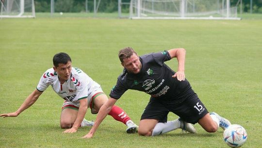 Kto zastąpi Bekzoda Akhmedova w Janowiance?