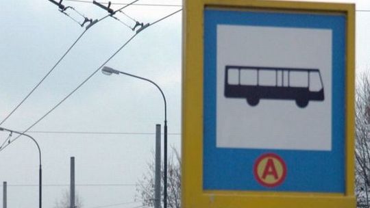 Kto zbuduje trakcję trolejbusową nad ul. Diamentową i Zemborzycką?