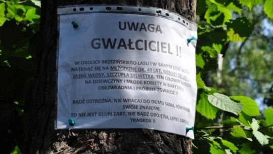 Ktoś straszy Świdnik gwałcicielem. Plakaty na ulicach
