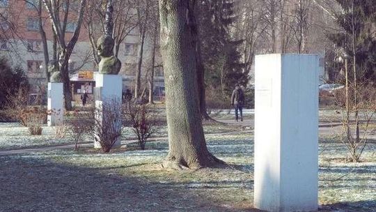 Ktoś ukradł popiersie byłego rektora UMCS