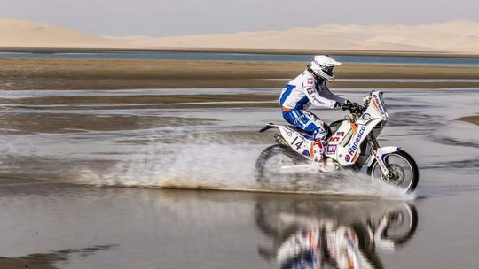 Kuba Piątek trenuje przed rajdem Dakar