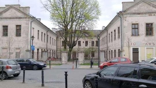 KUL sprzedał Pałac Potockich polsko-włoskiej spółce. Wiadomo, co będzie w środku