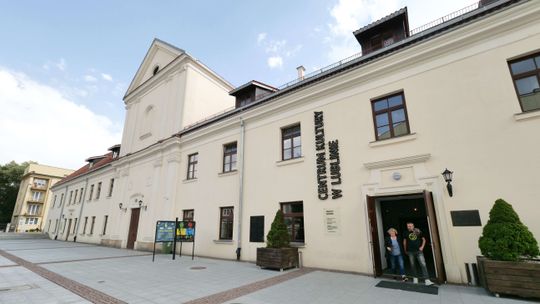 Kumoterstwo w Centrum Kultury? Mało przejrzyste rozliczenia. Dyrektor: "Sprawa jest kuriozalna"