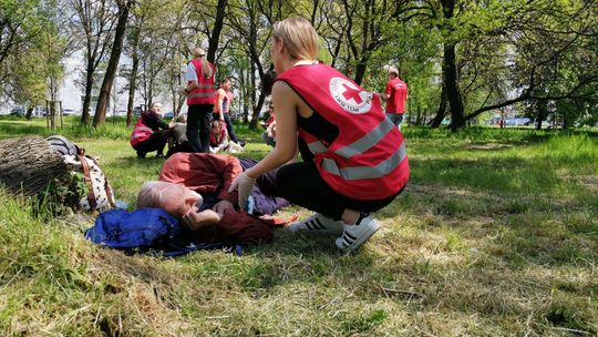 Kumulacja nieszczęść w parku. Tak wyglądają Mistrzostwa Pierwszej Pomocy