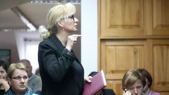 Kurator nie pozwolił na oszczędności w gminie Wąwolnica. W szkole radość