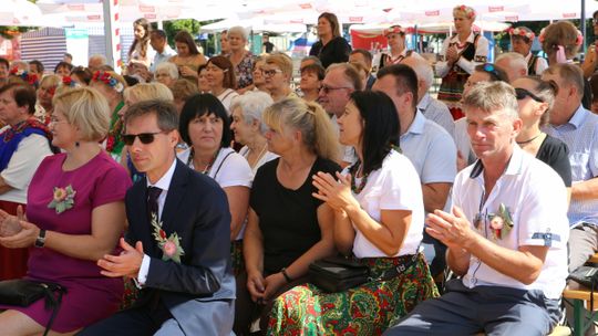 Kurów bawił się na dożynkach. Wieńce, kulinarne przysmaki i muzyka [zdjęcia]