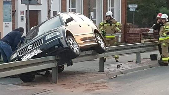 Kurów: Wjechał na barierę, bo był pijany. Uciekł, a potem sam przyszedł na komisariat