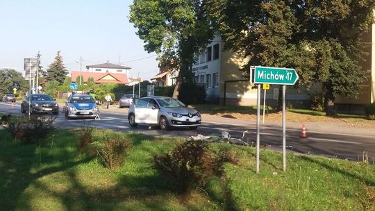 Kurów: Wjechał rowerem na przejście dla pieszych. Potrącił go samochód