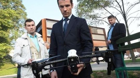 Kurs latania dronem. Duże zainteresowanie szkoleniem na Politechnice Lubelskiej