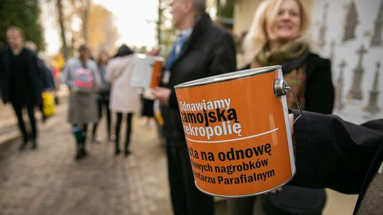 Kwesta na cmentarzu w Zamościu. Wynik gorszy niż przed rokiem