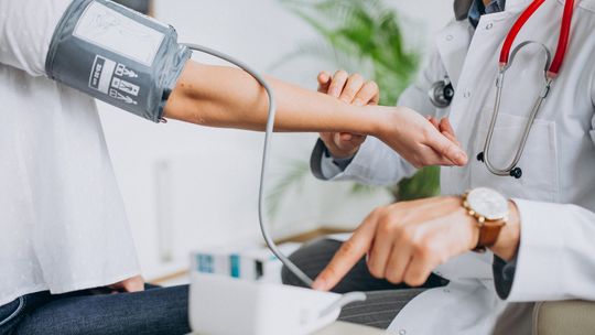 L4 pod lupą ZUS. Co wolno, a za co można stracić zasiłek?