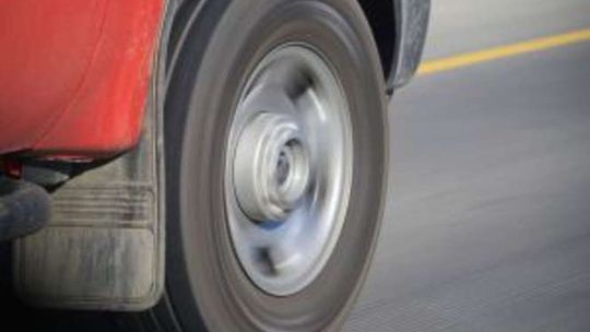 Łabunie: Napił się i kręcił "bączki" przed dyskoteką