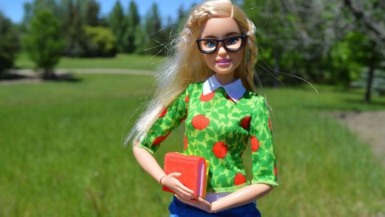 Łączą karierę i macierzyństwo. Czasami muszą wybrać: praca czy dom?