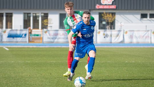 Łada ciągle z kompletem, niespodzianka na Wieniawie i komplet wyników Macron IV ligi