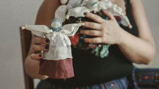 Lalki żadanki i pająki ludowe - warsztaty rękodzielnicze w Majdanie Ostrowskim