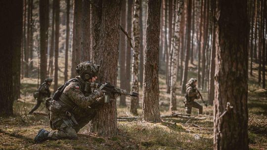 Laserowa strzelanina na poligonie. Ogniowy trening lubelskich żołnierzy