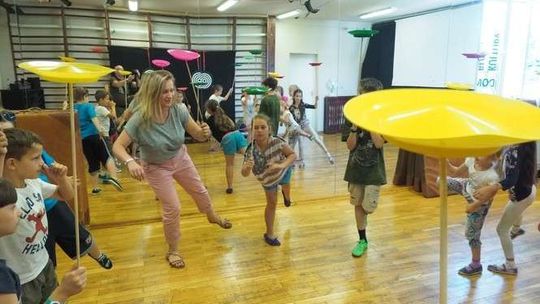 Lato w mieście: Ale cyrk! Latające talerze i modelinowe lody