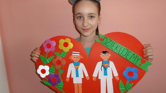 Laurka dla Medyka. Uczniowie lubelskiej szkoły dziękują za pomoc